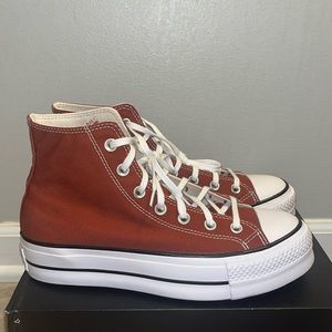 Women’s Converse